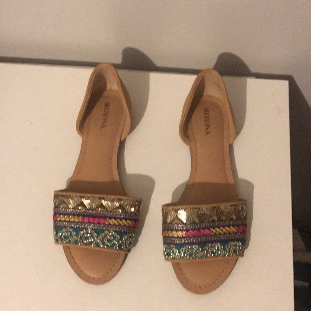 Flats - Picture 3 of 3